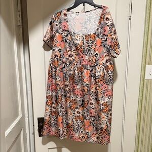 Chic Floral Midi Dress in Pink and Orange